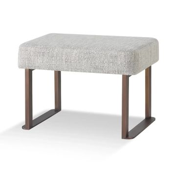 Lizzi stool  